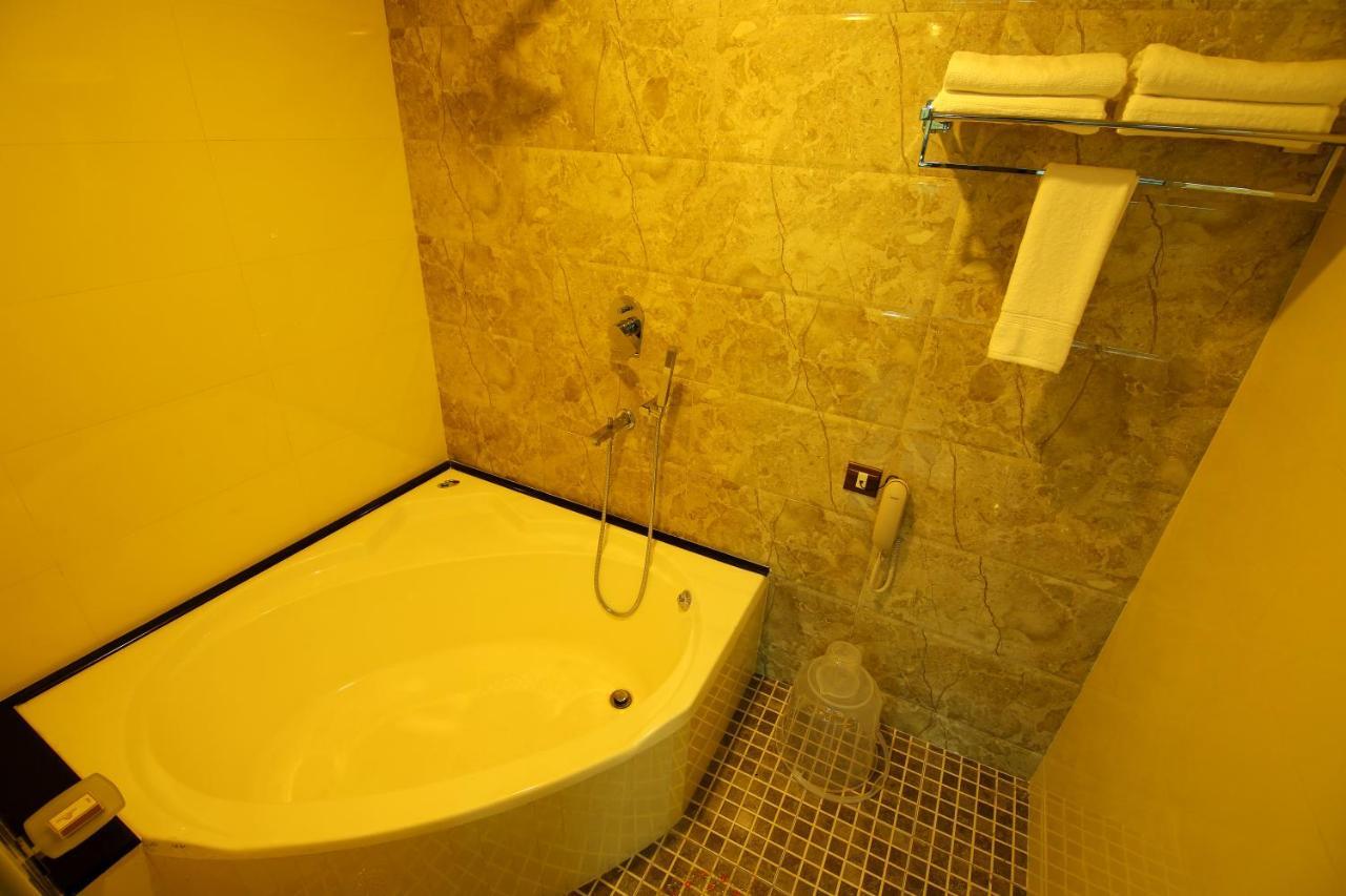 Hotel Hillway Park Kollam Exterior foto